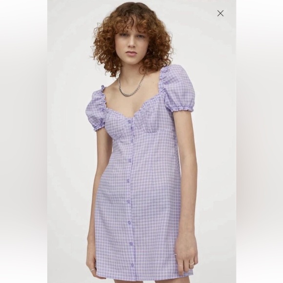 H&M Short A-line, Button Front Puff Sleeve Dress - Picture 2 of 3